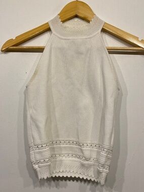 Reserved White Mock Neck Sweater Tank Top Size Small